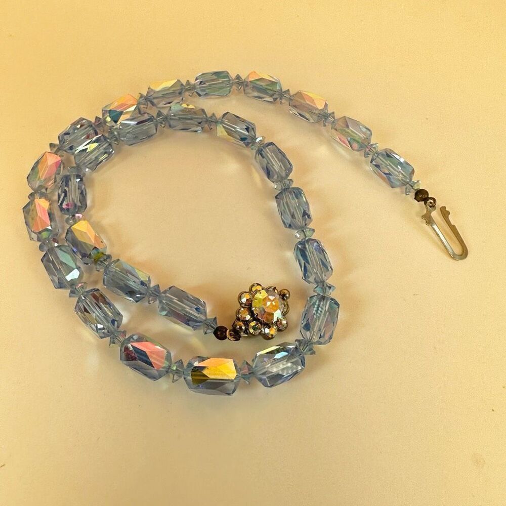 blue aurora borealis crystal vintage necklace - Picture 2 of 11